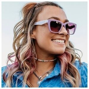 Blenders Lavender Lilly Sunglasses